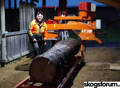 1442600728_sep2015sawpremiere.jpg